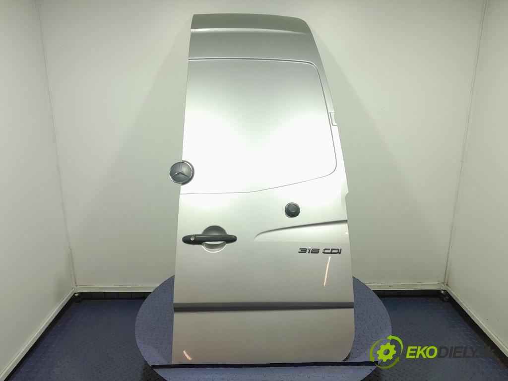 Mercedes Sprinter 2016 dveře Zad: prave