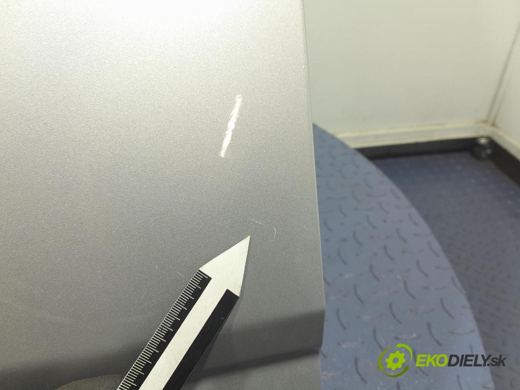 Mercedes Sprinter 2016 dveře Zad: prave