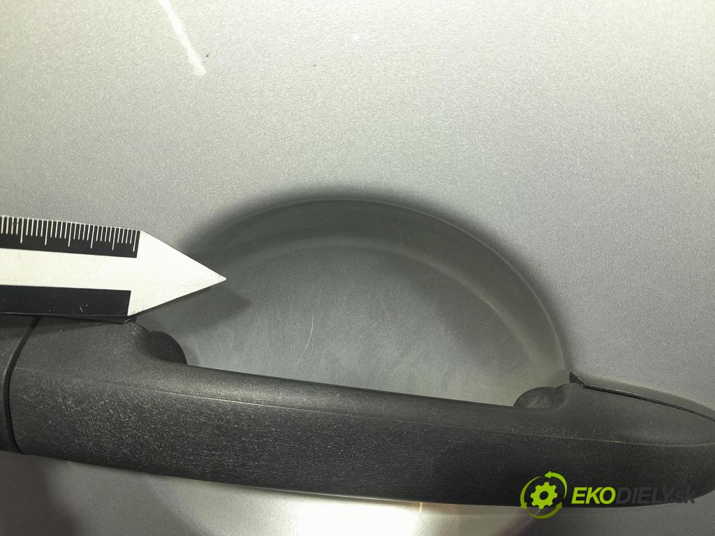 Mercedes Sprinter 2016 dveře Zad: prave