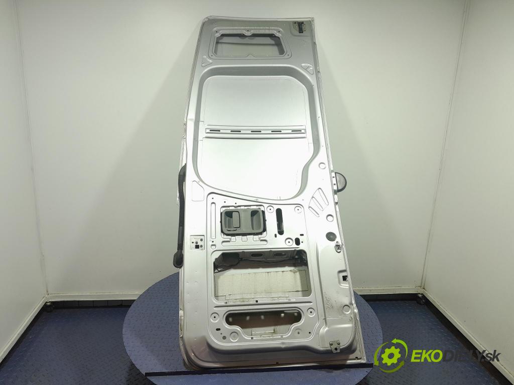 Mercedes Sprinter 2016 dveře Zad: prave 