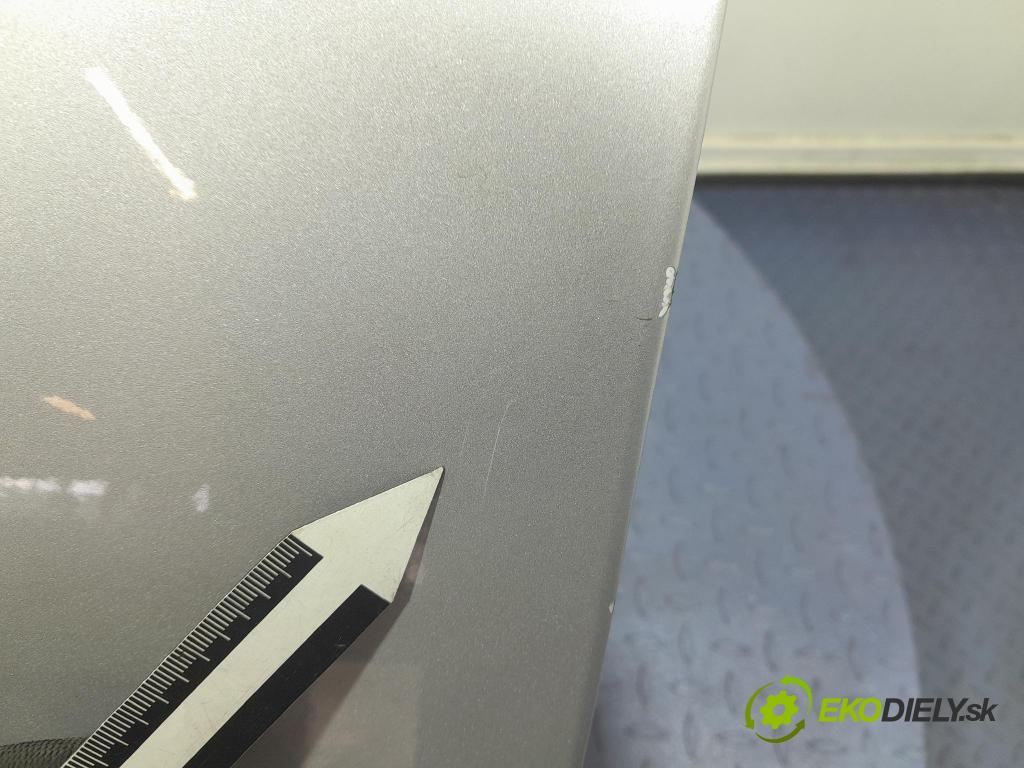 Mercedes Sprinter 2016 dveře před Vlevo, odjet: