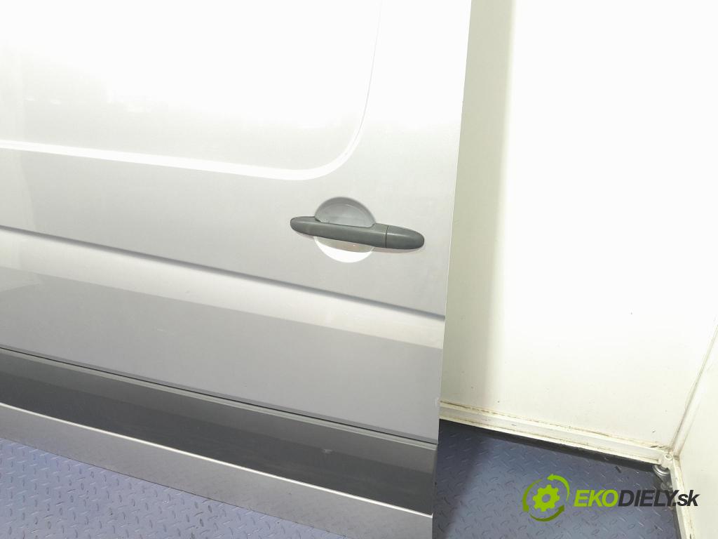 Mercedes Sprinter 2016 dvere Strana: Posuvné: pravé