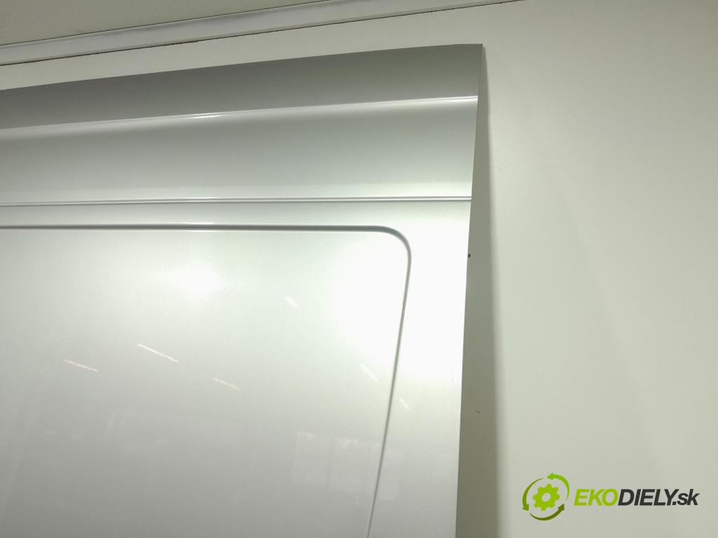 Mercedes Sprinter 2016 dvere Strana: Posuvné: pravé