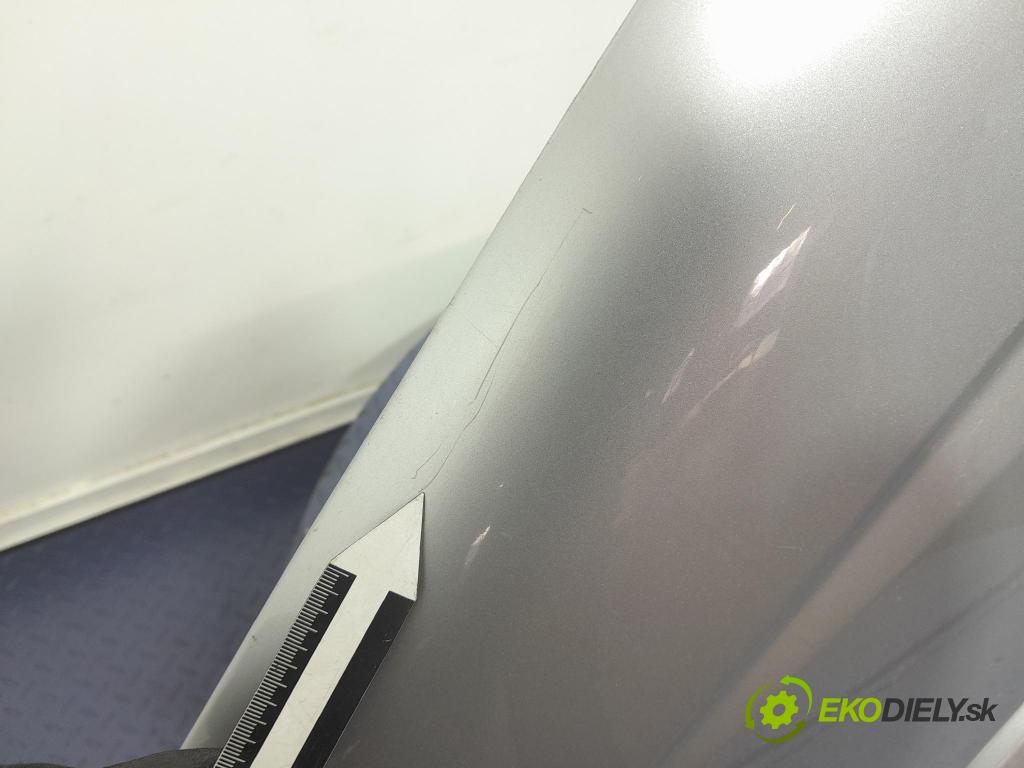 Mercedes Sprinter 2016 blatnik před Levý: