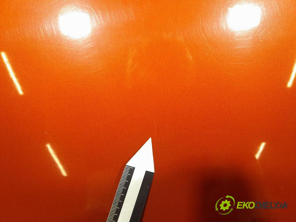 Suzuki Swift 2007 kapota přední: