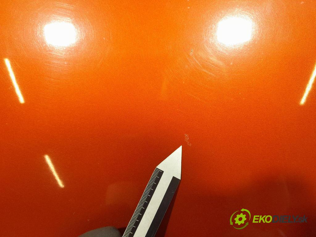 Suzuki Swift 2007 kapota přední: