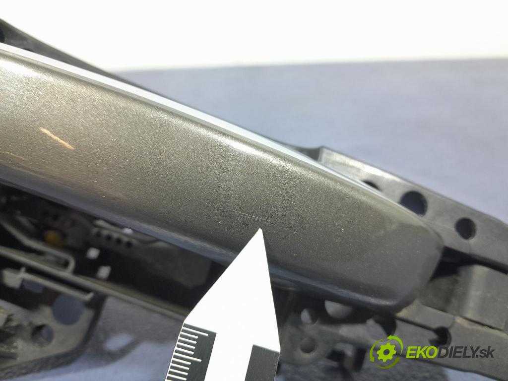 Audi A6 2011 rukoväť Predné Prava: