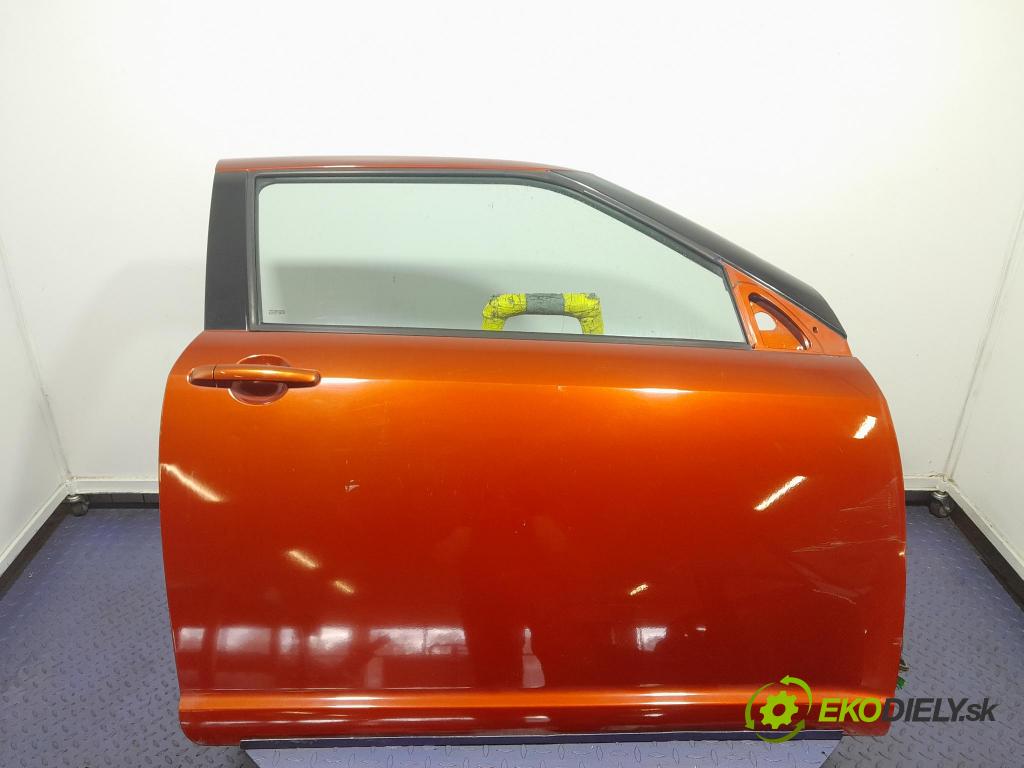 Suzuki Swift 2007 dvere Predné pravé