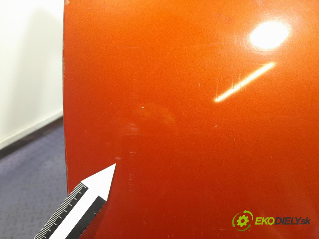 Suzuki Swift 2007 dvere Predné pravé