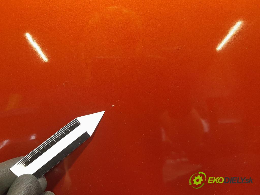 Suzuki Swift 2007 dveře před Vlevo, odjet: