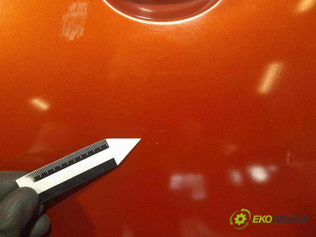 Suzuki Swift 2007 dveře před Vlevo, odjet: