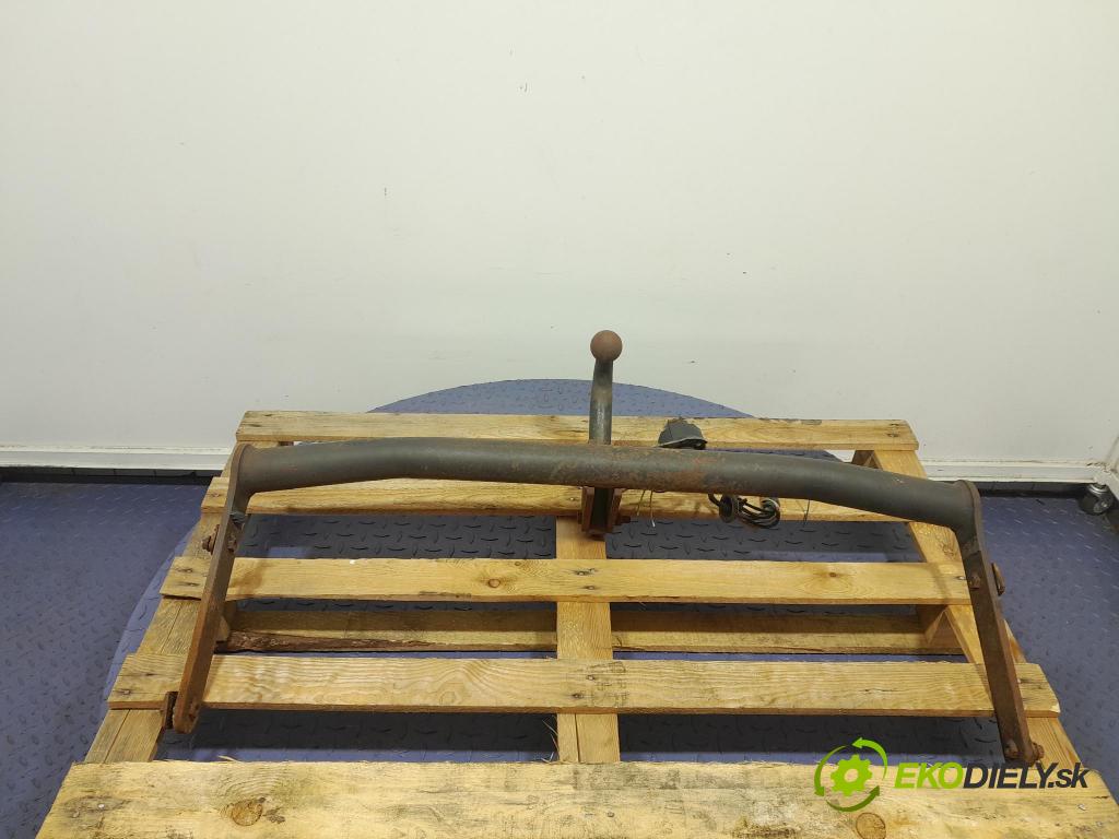 Seat Leon 2001 oko Do Přívěsy 