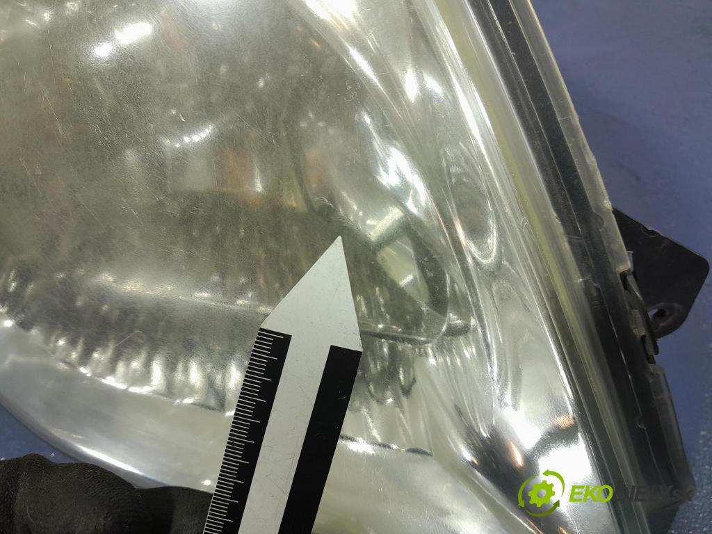 Suzuki Swift 2007 světlo v pravo: 35100-62J11