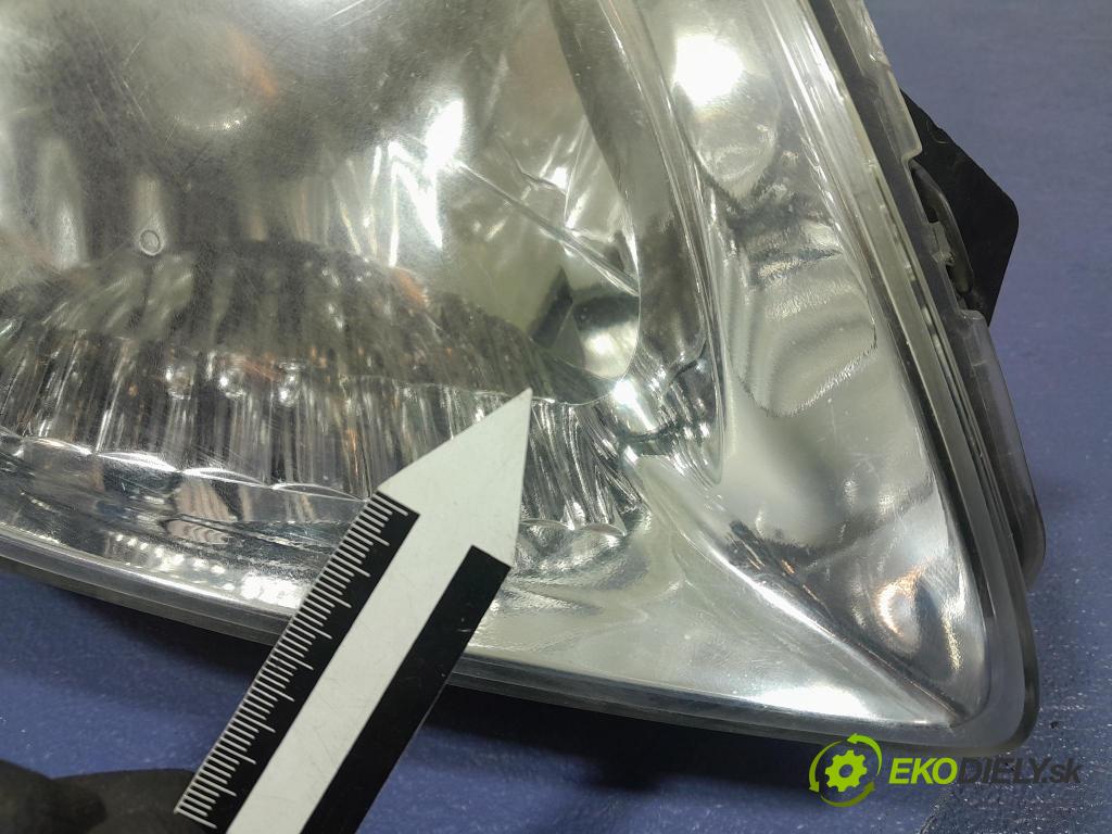 Suzuki Swift 2007 světlo v pravo: 35100-62J11