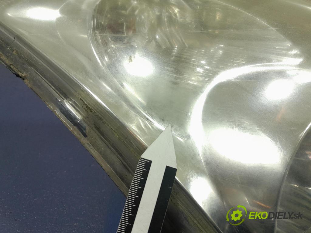 Suzuki Swift 2007 světlo v pravo: 35100-62J11