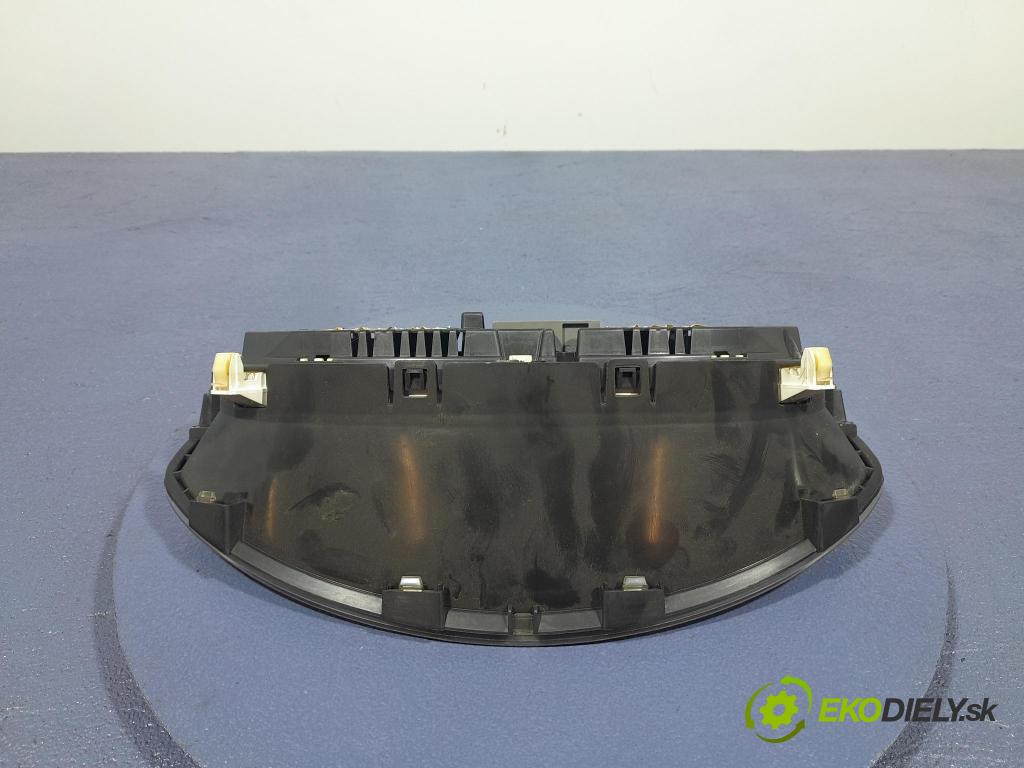 Suzuki Swift 2007 Přístrojová deska 3410062JA0