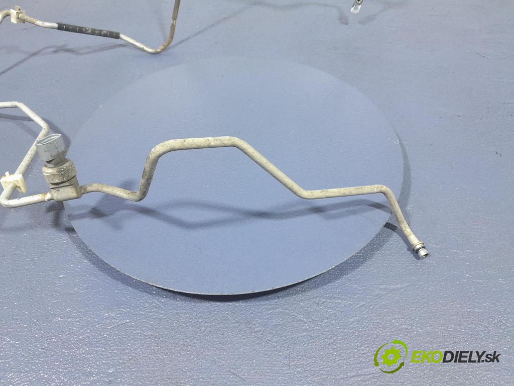 Suzuki Swift 2007 rúrka Klimatizácia: