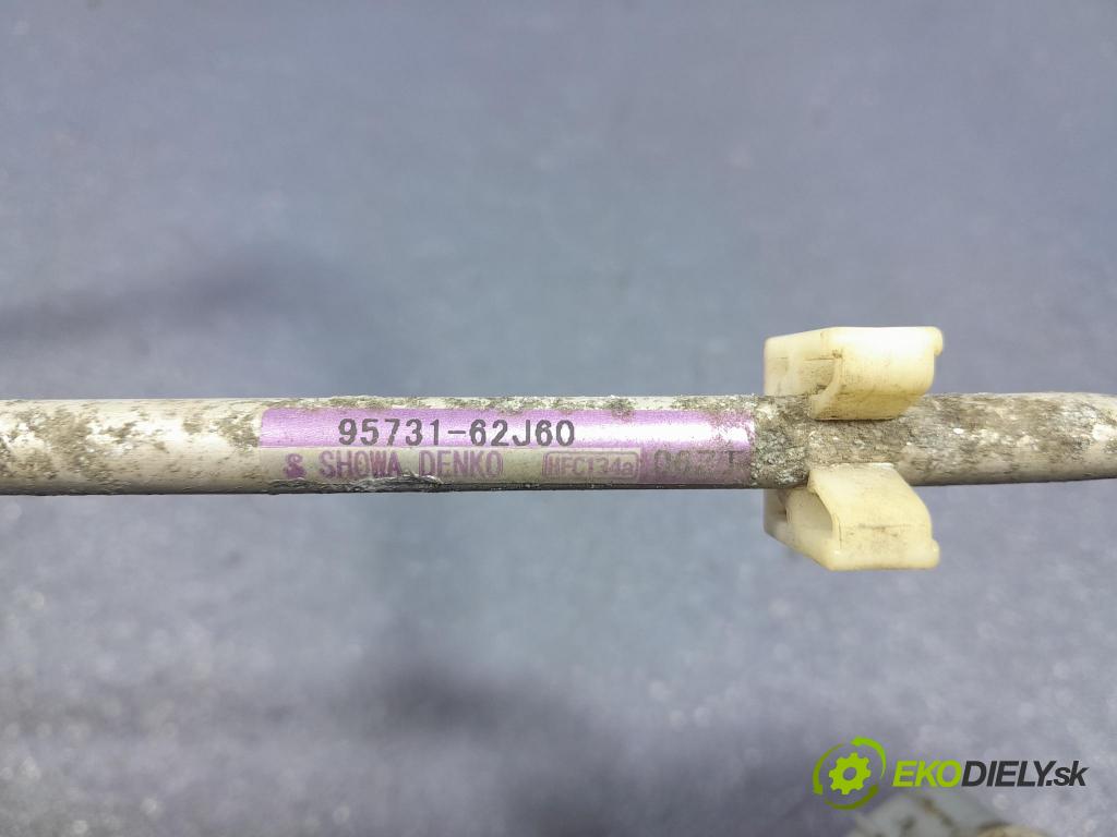 Suzuki Swift 2007 rúrka Klimatizácia: 