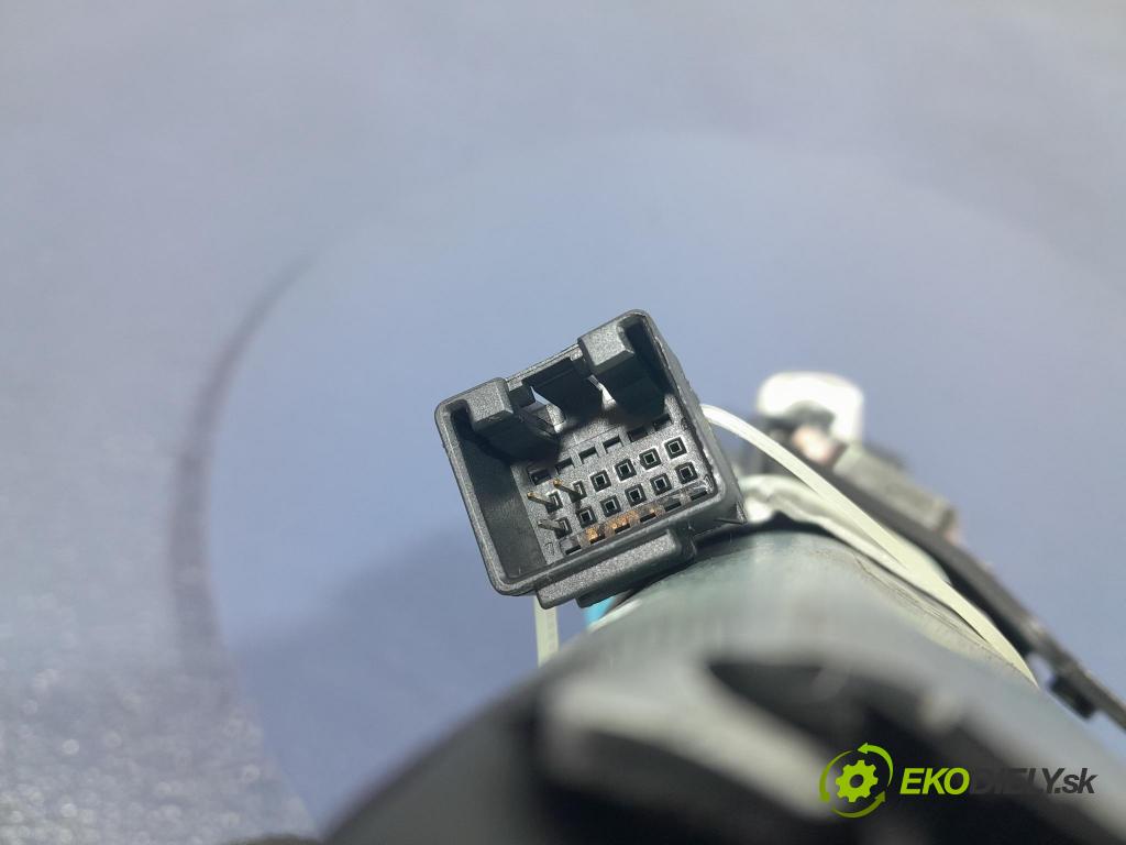 Audi A6 2011 Aktuátor: 4G9827852