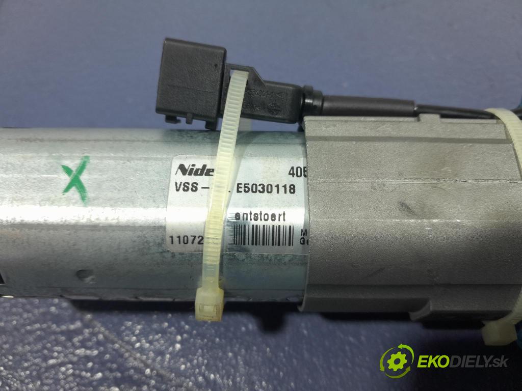 Audi A6 2011 Aktuátor: 4G9827852