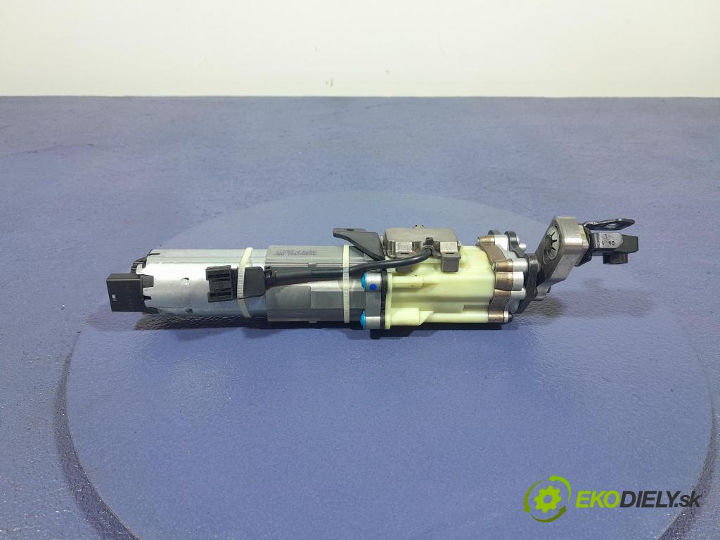 Audi A6 2011 Aktuátor: 4G9827851