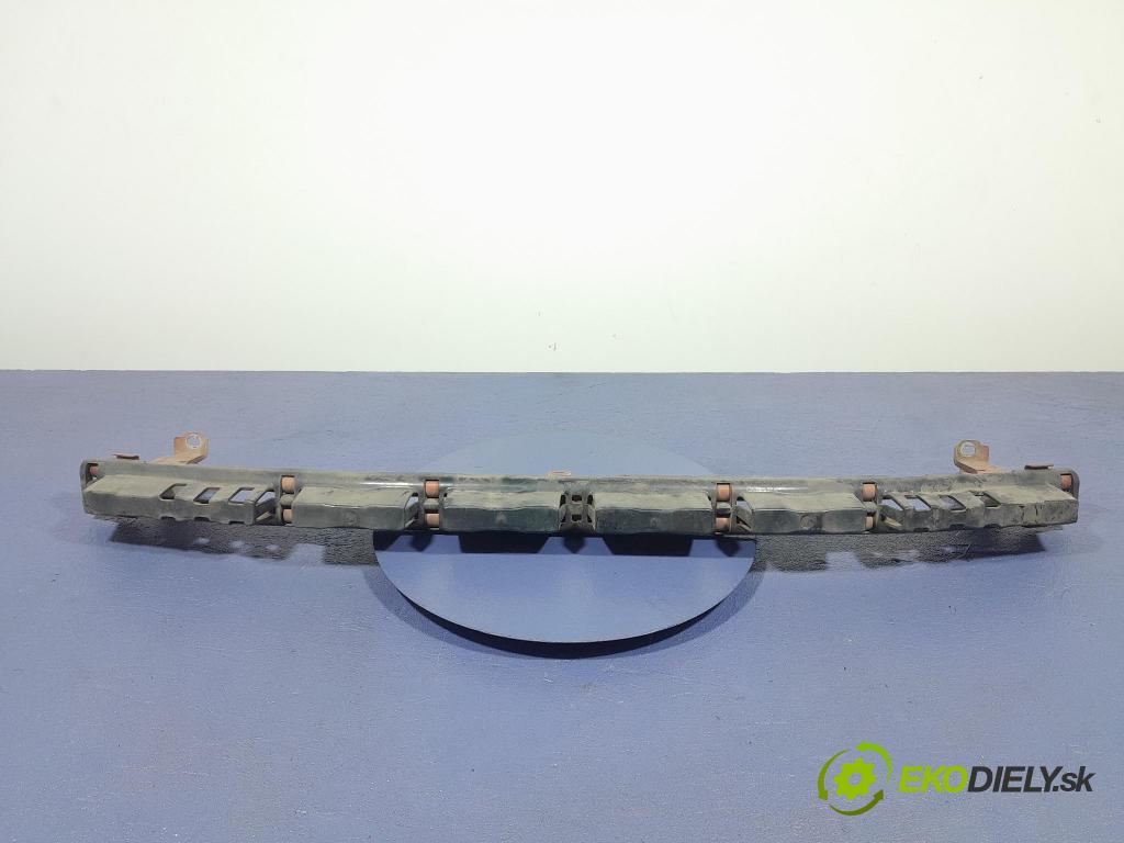 Suzuki Swift 2007 výstuha narazník Predné