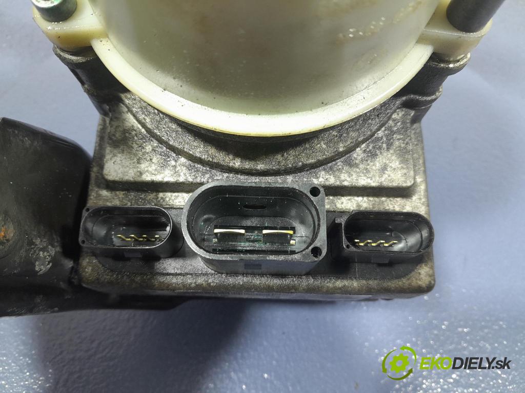 Vw Polo 2003 čerpadlo Asistence: Manažeři 6Q0423155R