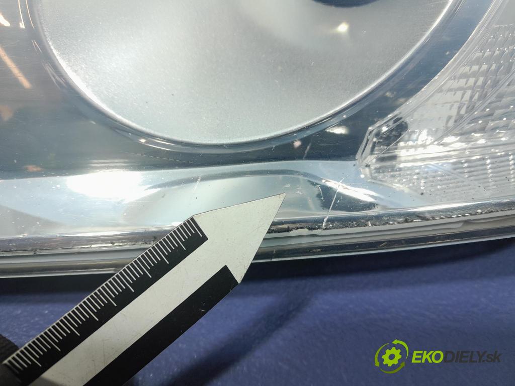 Skoda Octavia 2005 světlo Levý: