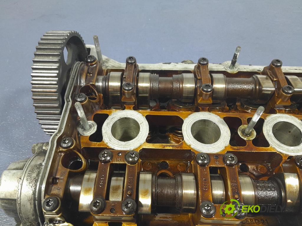 Audi A4 1999 hlava Motor: 058103373D