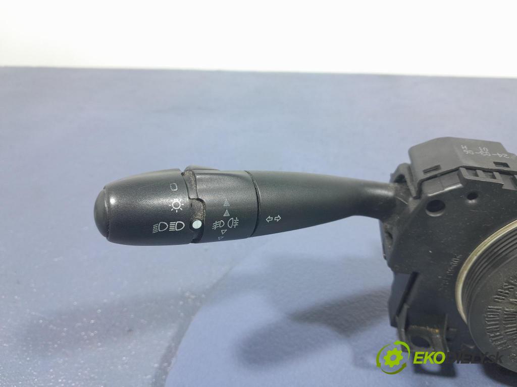 Citroen C3 2006 prepínač Komplex: 96608841XT