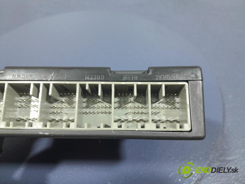 Opel Astra 2013 riadiaca jednotka Komfortu 13586588