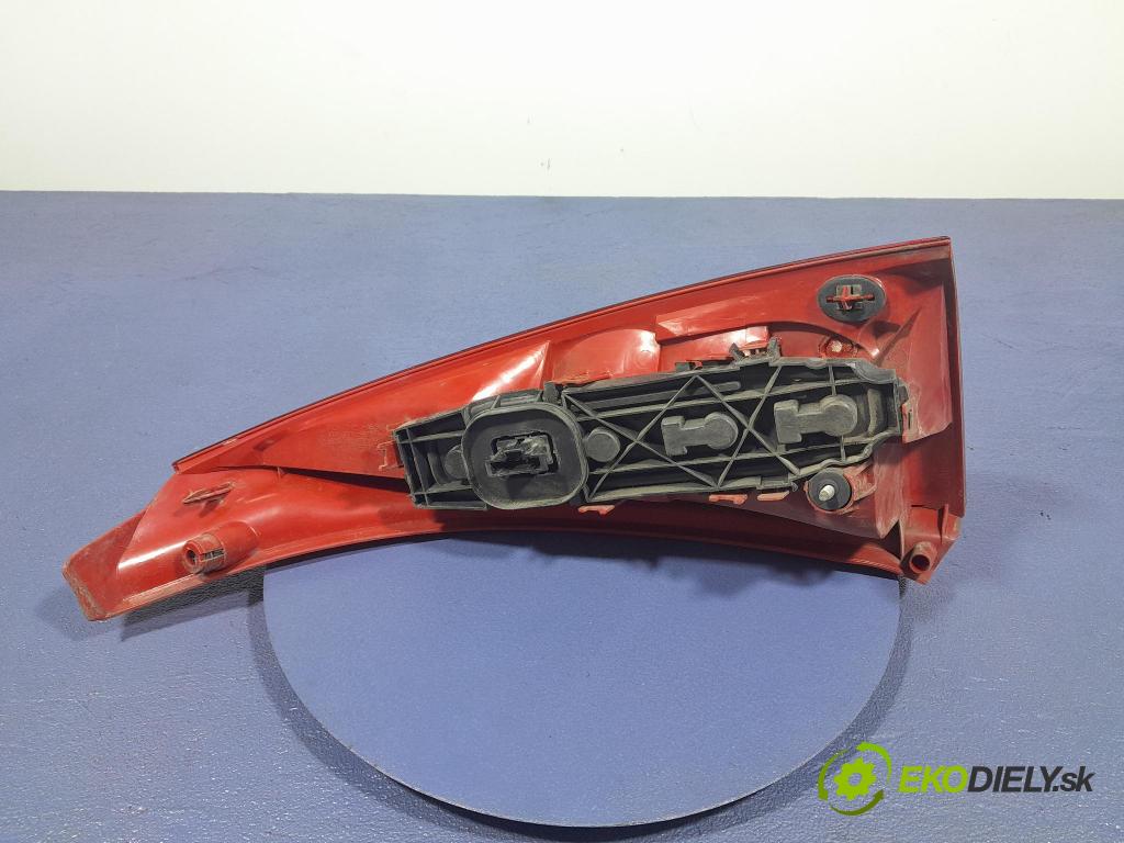 Citroen C3 2006 svetlo / reflektor zad ľavá Vonkajsia: