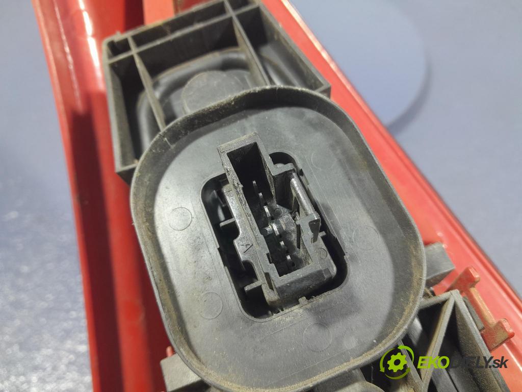 Citroen C3 2006 svetlo / reflektor zad ľavá Vonkajsia: 