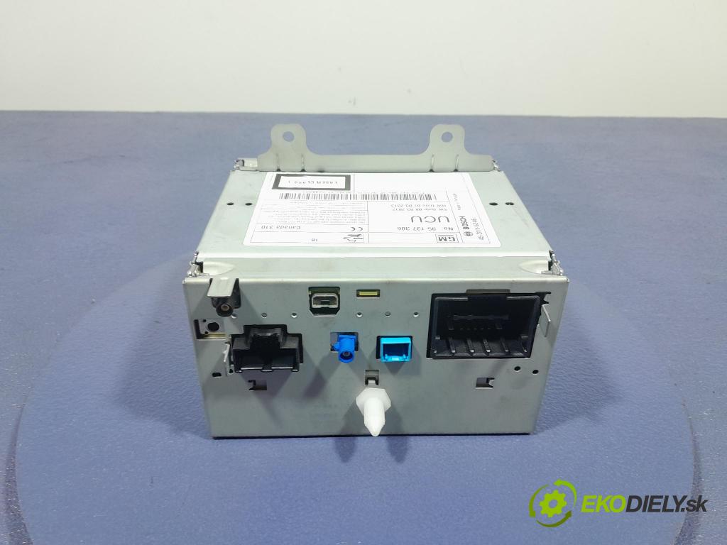 Opel Astra 2013 Radio I Navigácia: 95137306