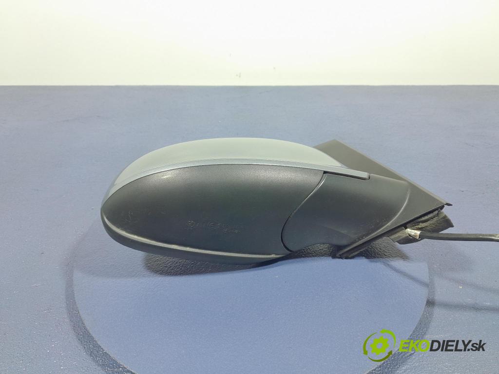 Opel Astra 2013 zpětné zrcátko prave 13308358