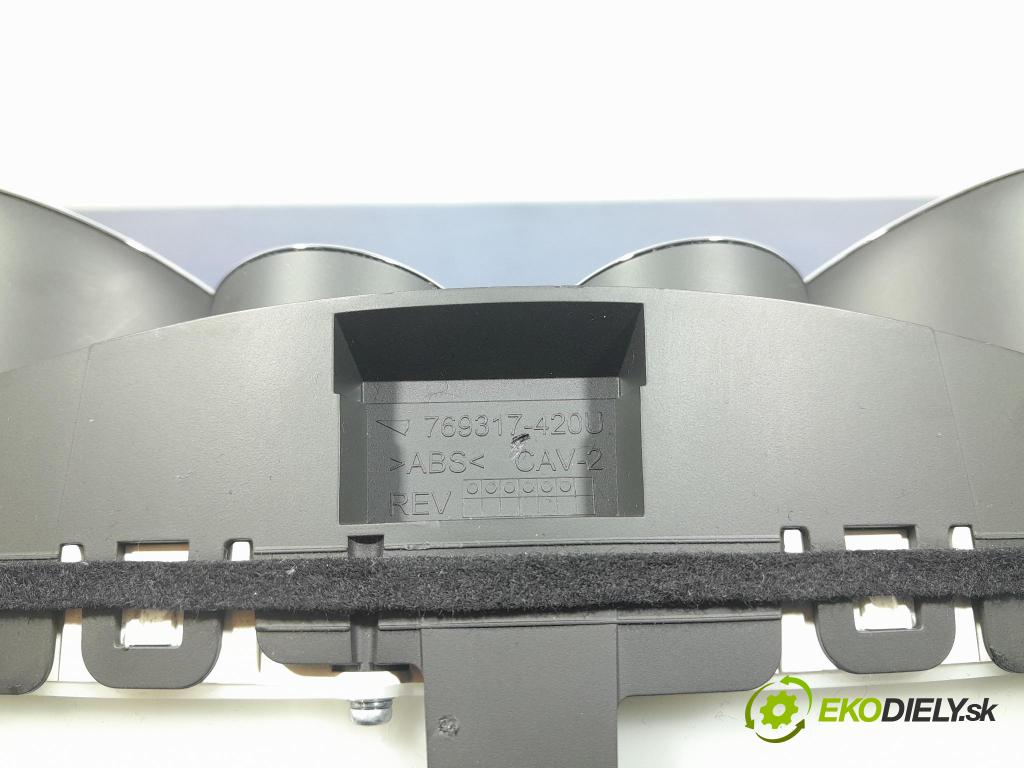 Opel Astra 2013 prístrojovka/ budíky 13433805