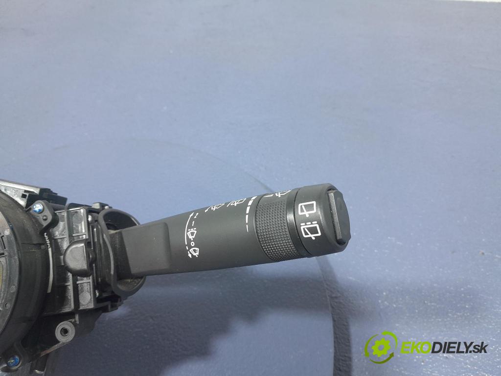 Opel Astra 2013 Přepínač Komplex: