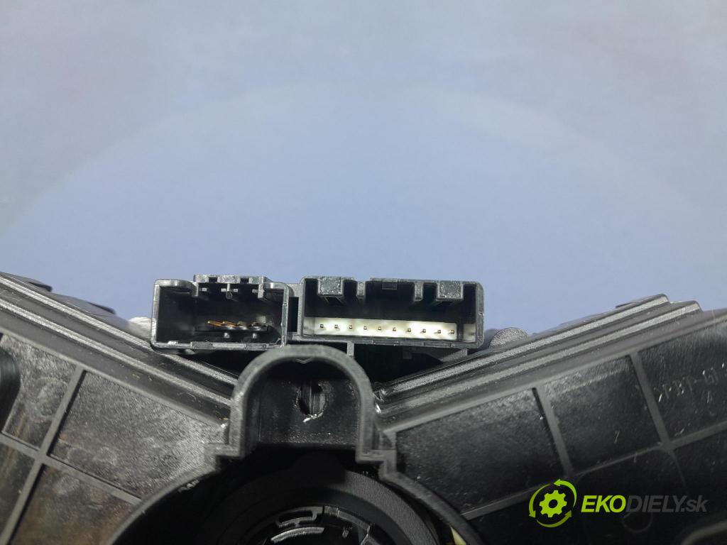 Opel Astra 2013 Přepínač Komplex: