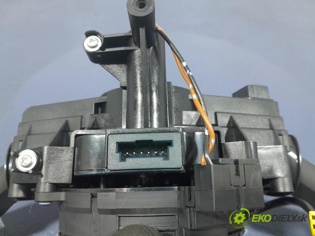 Opel Astra 2013 prepínač Komplex: 