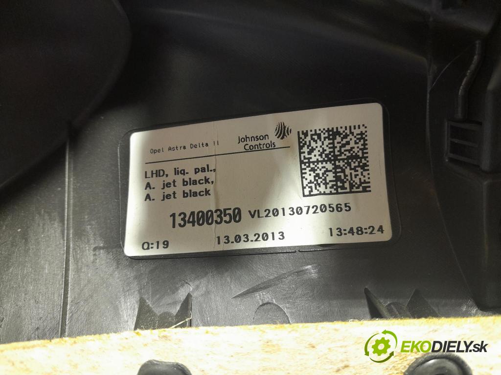 Opel Astra 2013 Čalounictví: dvere Predné ľavá 