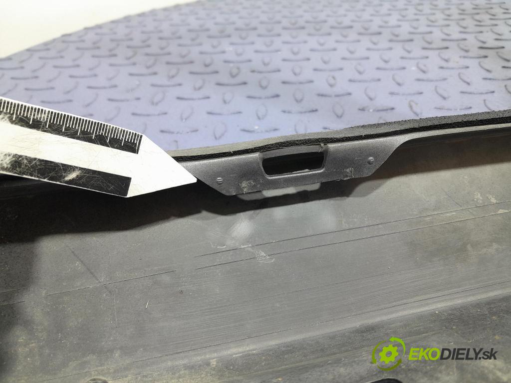 Audi A6 2011 lišta Práh: 4G0853859D