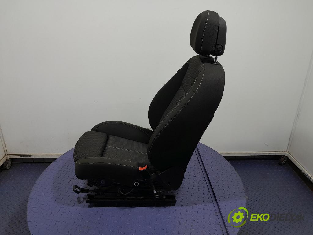 Opel Astra 2013 Sedadlo spolujezdce
