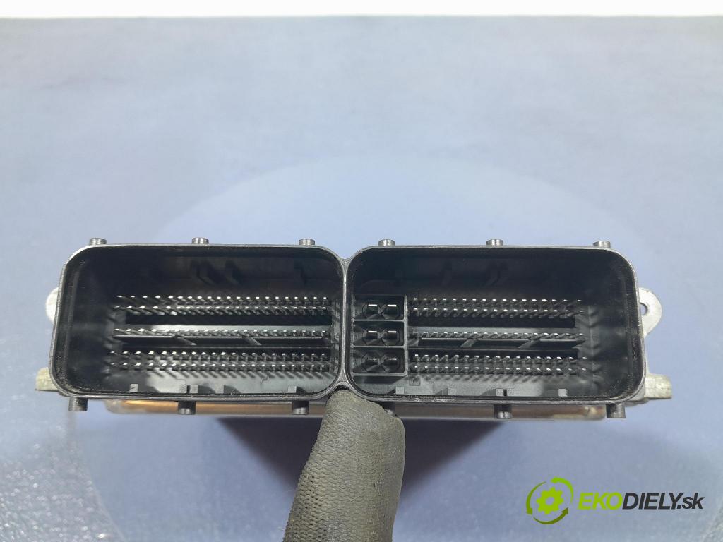 Audi A6 2011 riadiaca jednotka Motor: 4G0907401F