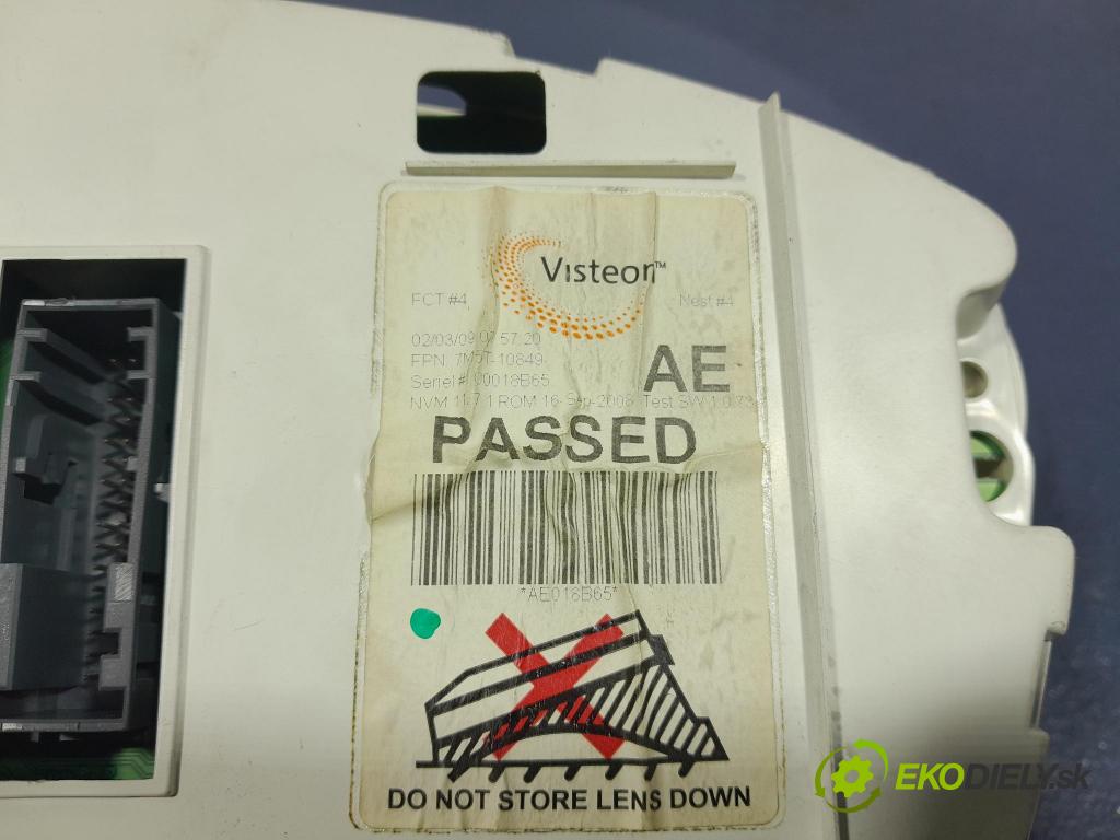 Ford Focus 2009 Přístrojová deska 7M5T-10849-AE