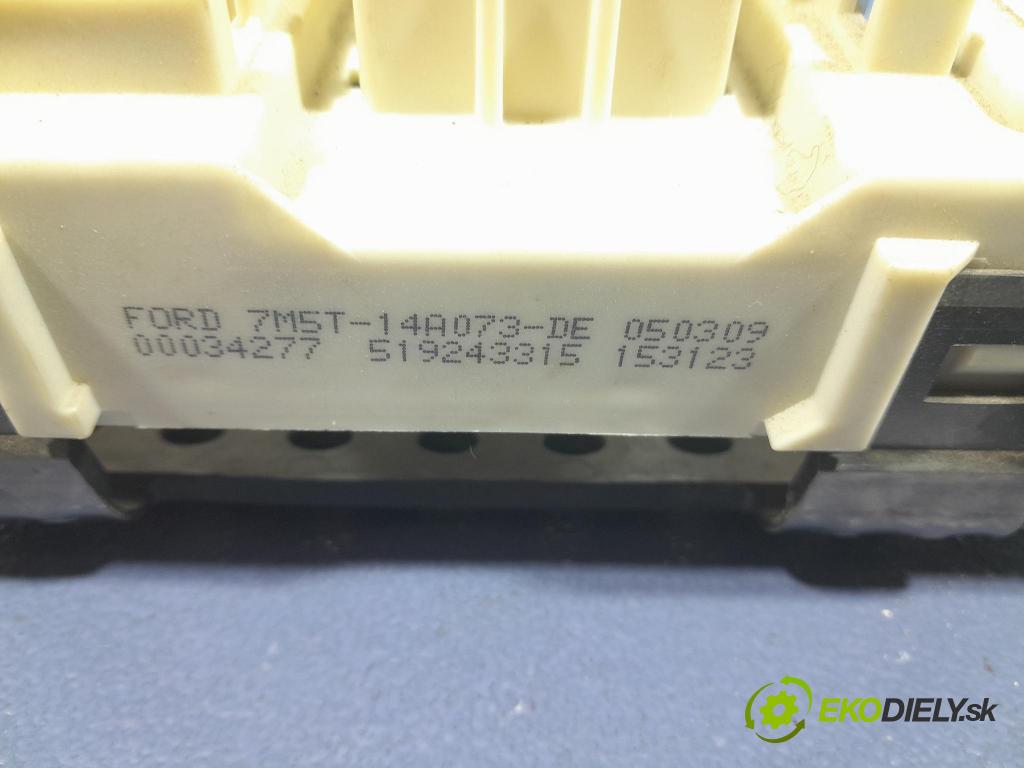 Ford Focus 2009 skrinka Poistky: 7M5T-14A073-DE