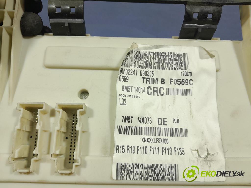 Ford Focus 2009 skrinka Poistky: 7M5T-14A073-DE