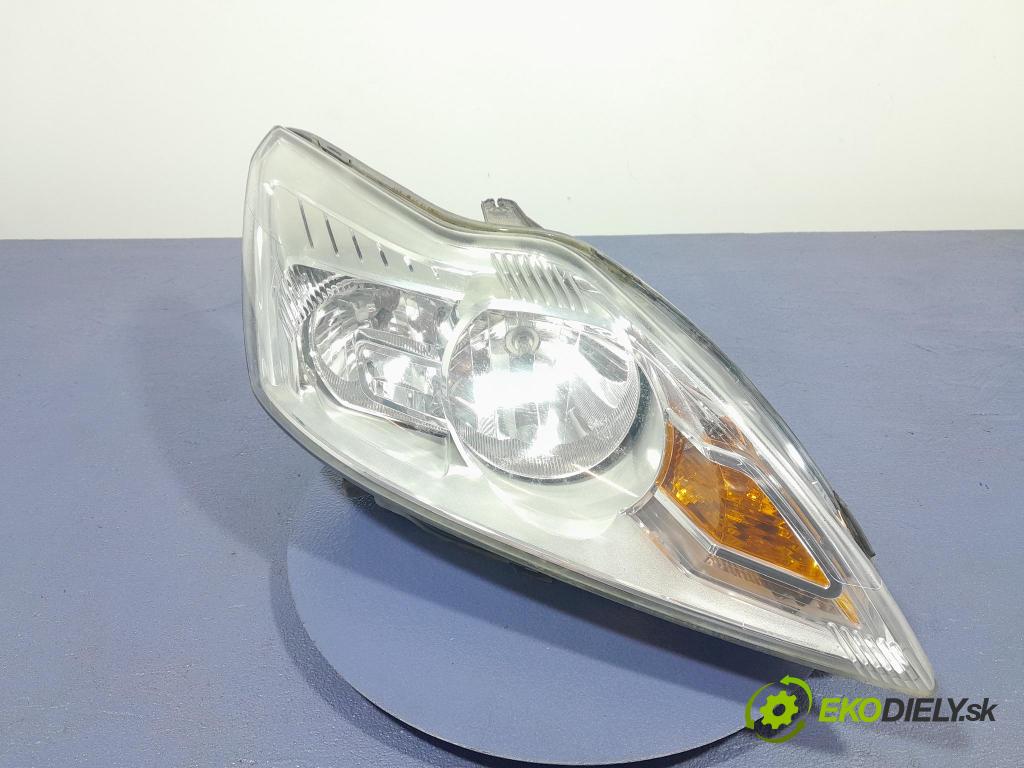 Ford Focus 2009 Reflektor: v pravo: