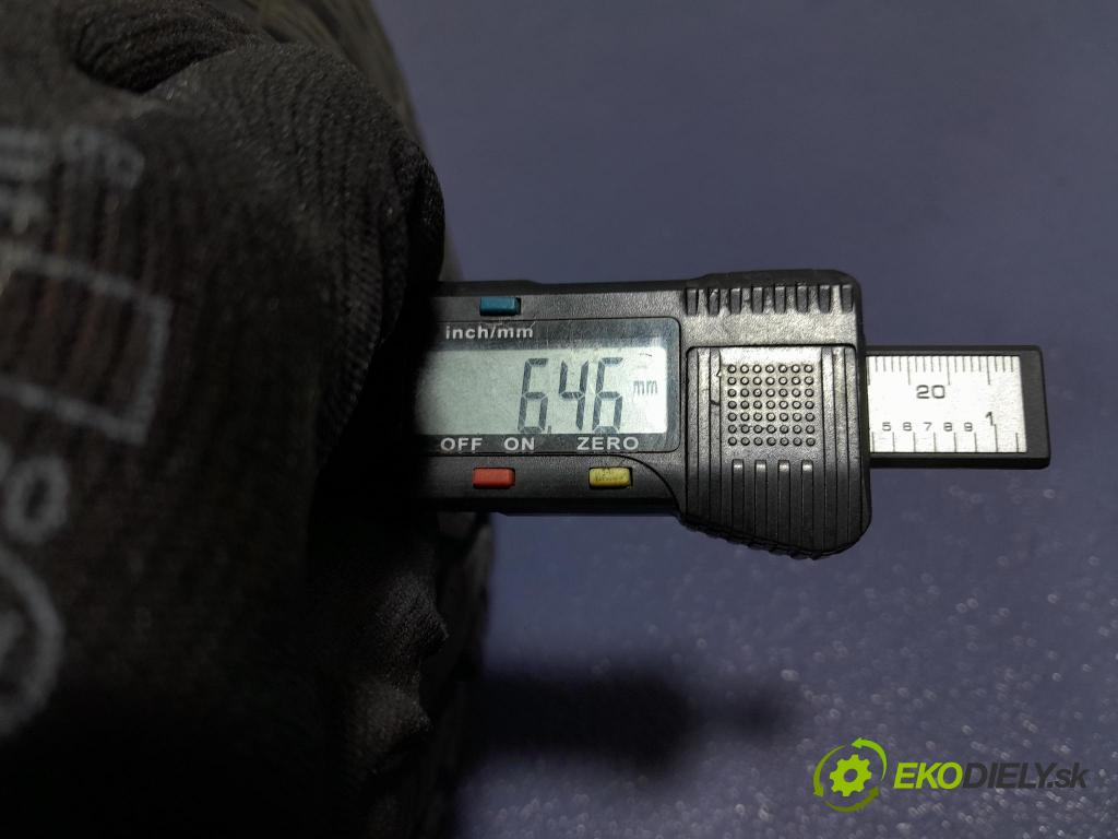 Opel Astra 2013 pneumatika ZIMA: 3528700502282