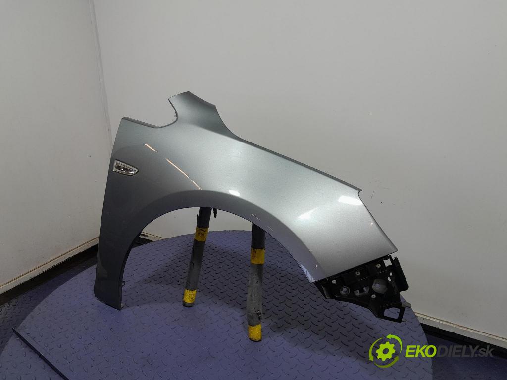 Opel Astra 2013 blatnik před v pravo: