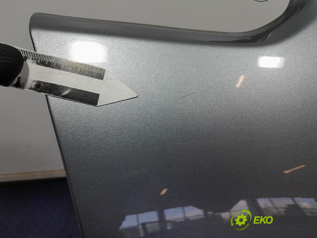 Opel Astra 2013 blatnik před v pravo: